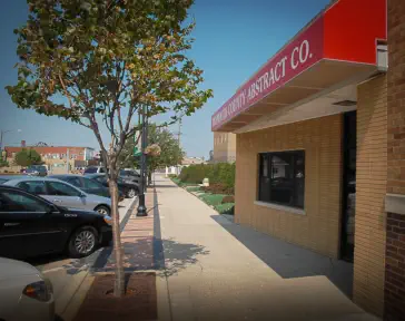 Plymouth County Abstract Le Mars Iowa 51031 downtown Le Mars building picture